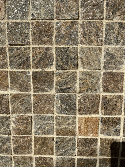 Mosaïque - Gneiss Montaigut