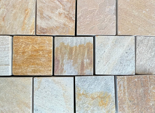 Pavé en quartzite jaune 12 x 12 cm
