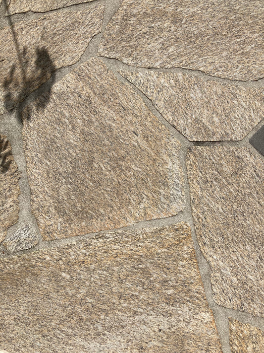 Granit Péaule Opus Incertum