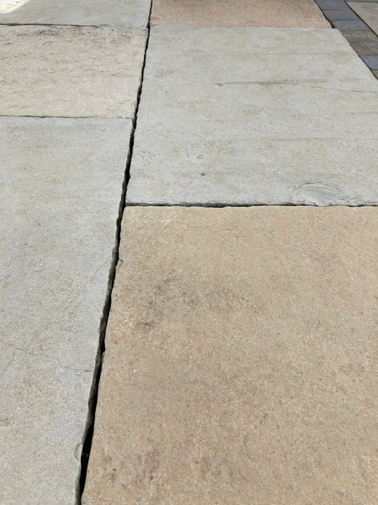 Bestone Beige Rives Martelinées