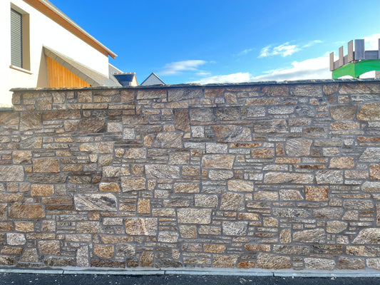 Placage Granit Péaule