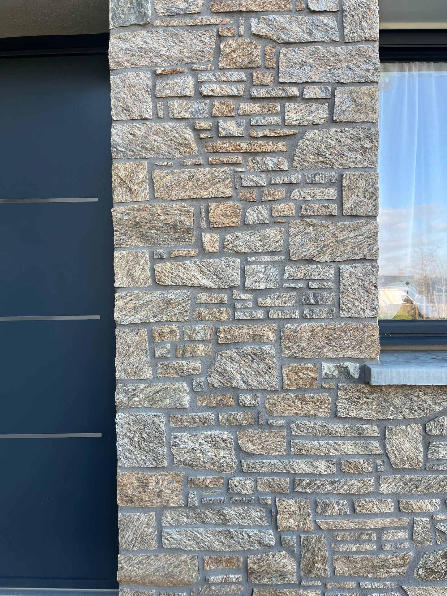Placage Granit Péaule